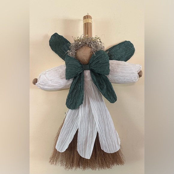 Handmade Other - Elegant Green and White Holiday Angel Decoration